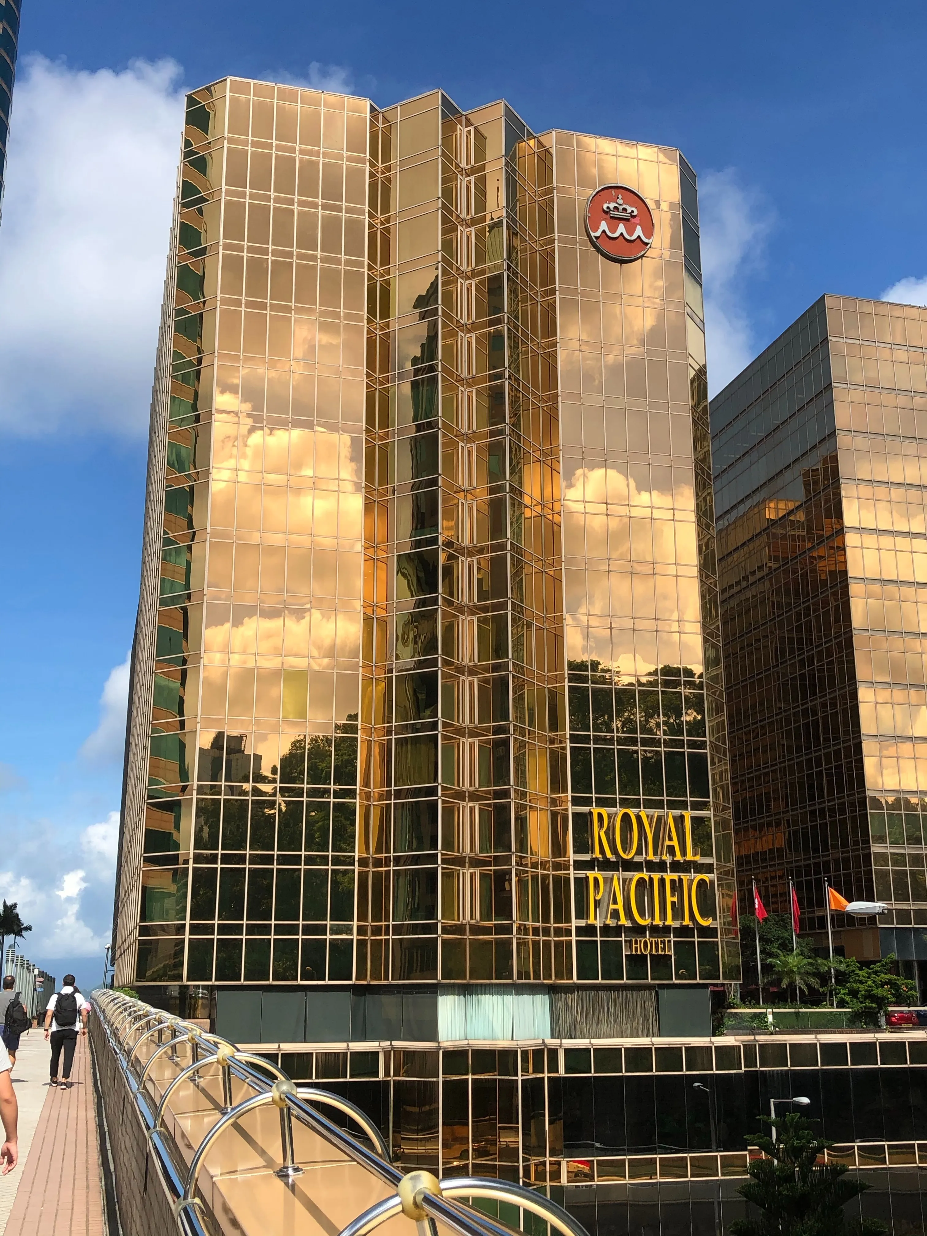 Royal Pacific Hotel（ロイヤルパシフィックホテル） - 外観